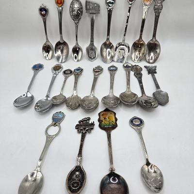 LOT 45D: Large Selection of Collectible Spoons