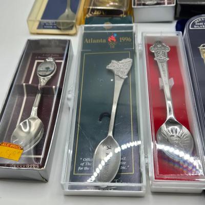 LOT 45D: Large Selection of Collectible Spoons