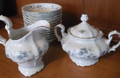 LOT 46D: Complete Set of 12 Johann Haviland Bavaria Germany Blue Garland China Including Service Ware