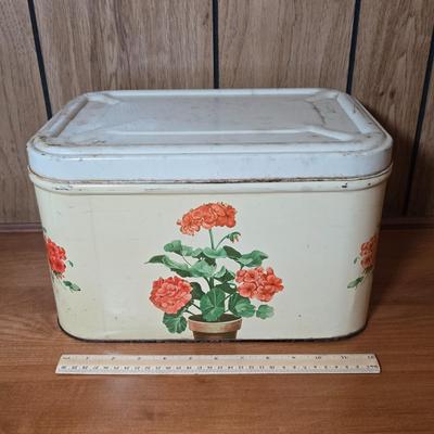 LOT 54M: Multiple Tins of all Sizes