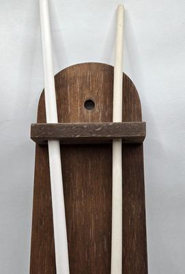 LOT 60M: Vintage Clay Pipes with Wooden Holder