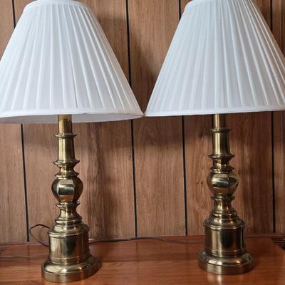 LOT 68L: Pair if Stiffel Table Lamps