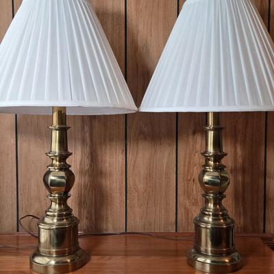 LOT 68L: Pair if Stiffel Table Lamps