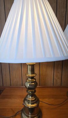LOT 68L: Pair if Stiffel Table Lamps