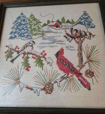 LOT 72L: Embroidered Art Decor