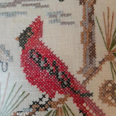 LOT 72L: Embroidered Art Decor