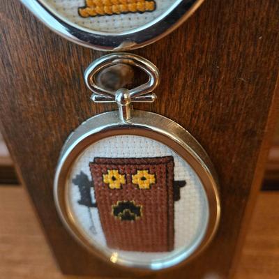 LOT 72L: Embroidered Art Decor