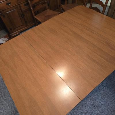 LOT 73D: Beautiful Vintage Drop Leaf Table with 4 Rush Seat, Ladder Back Chairs