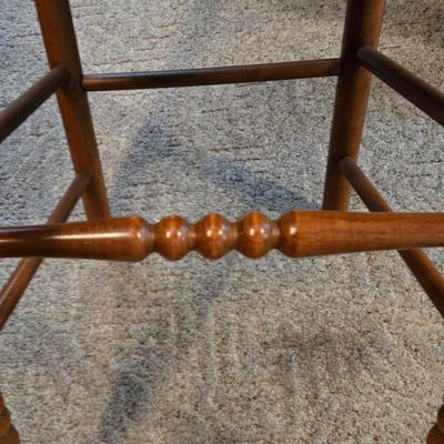 LOT 73D: Beautiful Vintage Drop Leaf Table with 4 Rush Seat, Ladder Back Chairs