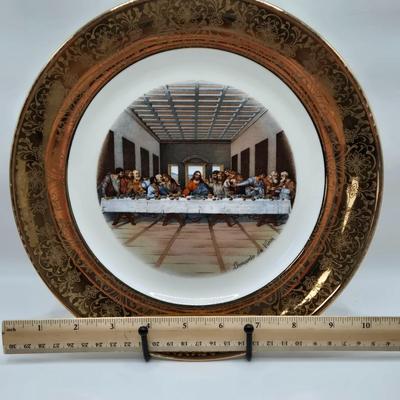 LOT 75M: Atlas China The Last Supper Plate with 22K Gold Trim, Vintage Miniature Bone China Nativity, and More