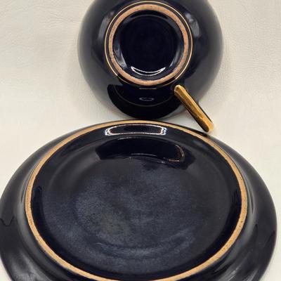 LOT 77X: Variety of Blue and Green & Souvenir Tea Cups and Saucers / Some Made in Occupied Japan