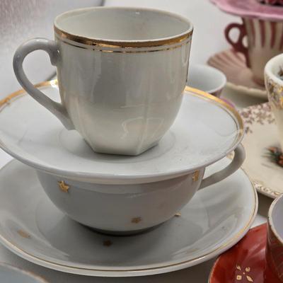 LOT 78X: Multiple Tea Cups and Saucers/ Some Made in Occupied Japan