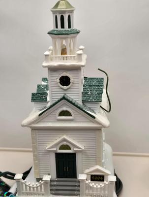 LOT 83X: Multiple Hallmark Keepsake Church Ornaments all with Original Boxes