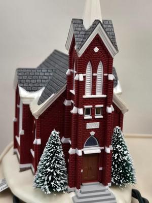 LOT 83X: Multiple Hallmark Keepsake Church Ornaments all with Original Boxes