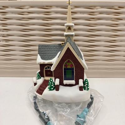 LOT 83X: Multiple Hallmark Keepsake Church Ornaments all with Original Boxes