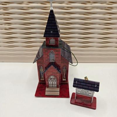 LOT 83X: Multiple Hallmark Keepsake Church Ornaments all with Original Boxes