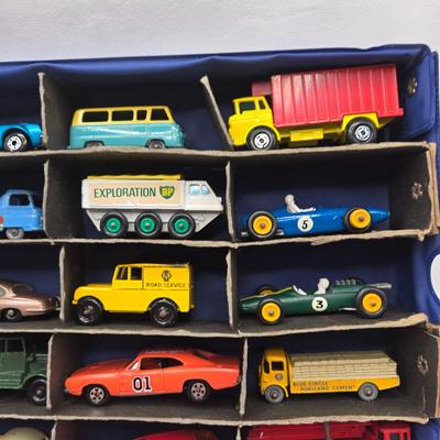 LOT 85X: Vintage 1965 Matchbox Carrying Case with Many Cars and Trucks Inside