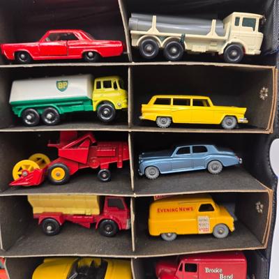 LOT 85X: Vintage 1965 Matchbox Carrying Case with Many Cars and Trucks Inside
