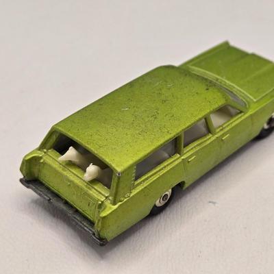 LOT 86X: Vintage Official Matchbox Series Deluxe Collector's Case With Cars, Busses, Trucks, Motorcycles, and More Inside!