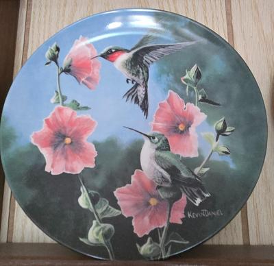 LOT 88X: Encyclopedia Britannica Birds of Your Garden Limited Edition & Numbered Knowels China Plates Painted by Kevin Daniel with...