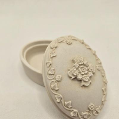 LOT 90X: Vintage Hostess Soap, Perfume Bottles, and Small Porcelain Trinket Box