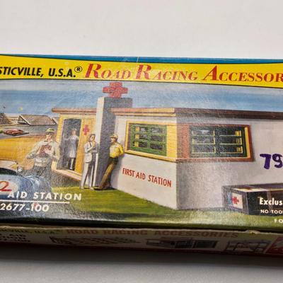 LOT 99X: HO Scale & O&S Gauge Plasticville Buildings