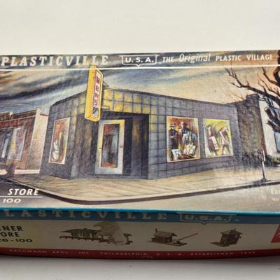LOT 99X: HO Scale & O&S Gauge Plasticville Buildings