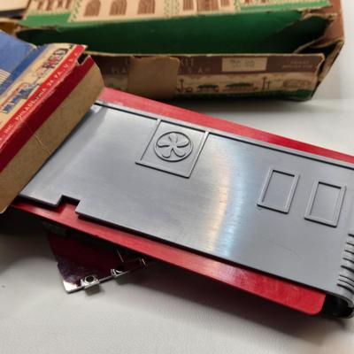 LOT 99X: HO Scale & O&S Gauge Plasticville Buildings