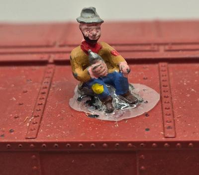 LOT 100X: Lionel Train Cars with Original Boxes