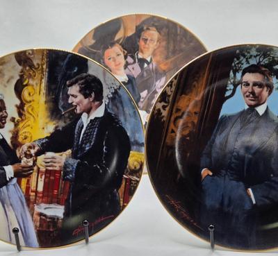 LOT 107X: "Frankly My Dear , I Don't Give a Damn." / Gone with the Wind Numbered Plates By Howard Rogers and Wooden Plate...