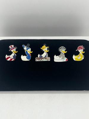 LOT 122J: Set of 2008 Donald Duck Disney Trading Pins