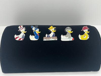 LOT 122J: Set of 2008 Donald Duck Disney Trading Pins