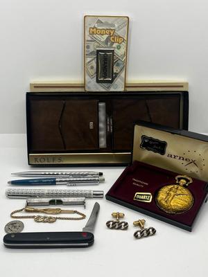 LOT 140J: Assorted Men's Lot: New in Package Wallet, "Grandpa" Money Clip, Pocket Knife and More!