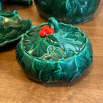LOT 155M: Vintage Lefton Holly Berry Dishes
