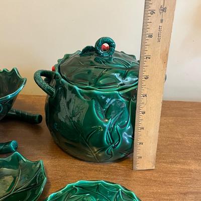 LOT 155M: Vintage Lefton Holly Berry Dishes