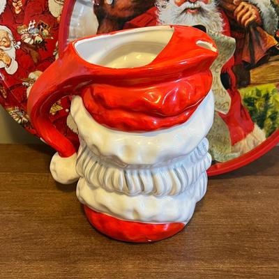 LOT 157K: Vintage Christmas Decorative Items - Napco and More