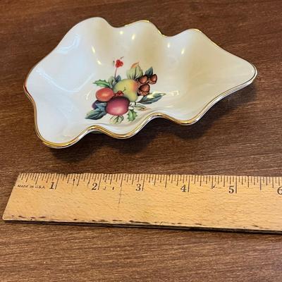LOT 158M: Christmas Dishes and More, Lenox, Fitz & Floyd, Nikko