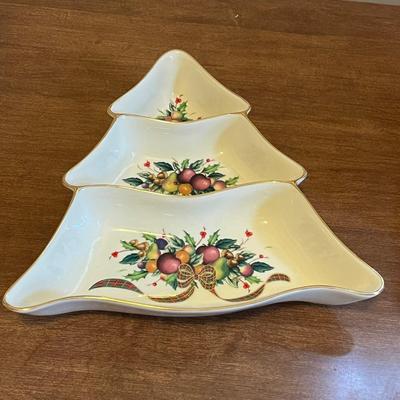 LOT 158M: Christmas Dishes and More, Lenox, Fitz & Floyd, Nikko