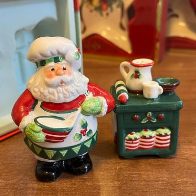 LOT 158M: Christmas Dishes and More, Lenox, Fitz & Floyd, Nikko