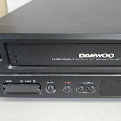 LOT 166X: Daewoo VCR/DVD Player - Model 6T811N