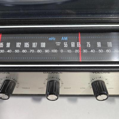 LOT 168X: Vintage 70's GE Stereo Music System