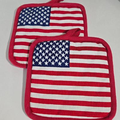 LOT 169X: "God Bless America" / Patriotic Lot Including Uncle Sam, Himself, Small Candy Dish, Pot Holders, Old Glory Drawn by...