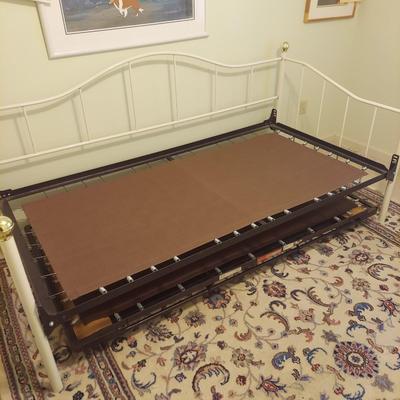 Metal Frame Daybed w/ Trundle (GB-BBL)