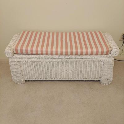 White Wicker Bedroom Furniture (GB-BBL)
