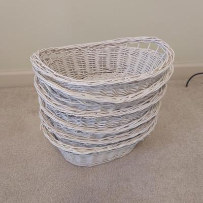 Wicker Shelf, Mirrors & More (GB-BBL)