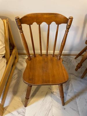 Wooden Extendable Dining Table with Four Chairs