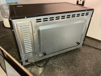 Countertop Toaster Oven with Adjustable Controls