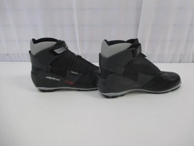 Alpine Ski Boots Thinsulate Insulation Size 12 1/2
