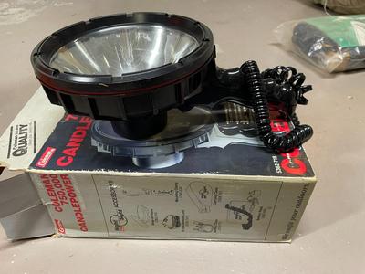 Coleman 750,000 Candlepower Halogen Spotlight