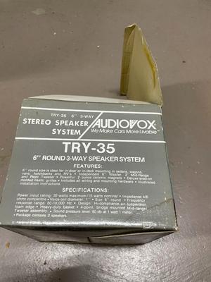 Audiovox TRY-35 6-Inch 3-Way Stereo Speaker System